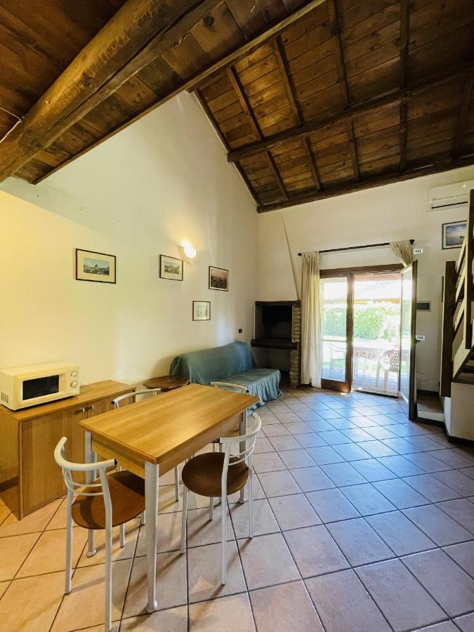 Borgo Del Nibbio Lägenhet Porto Levante Exteriör bild