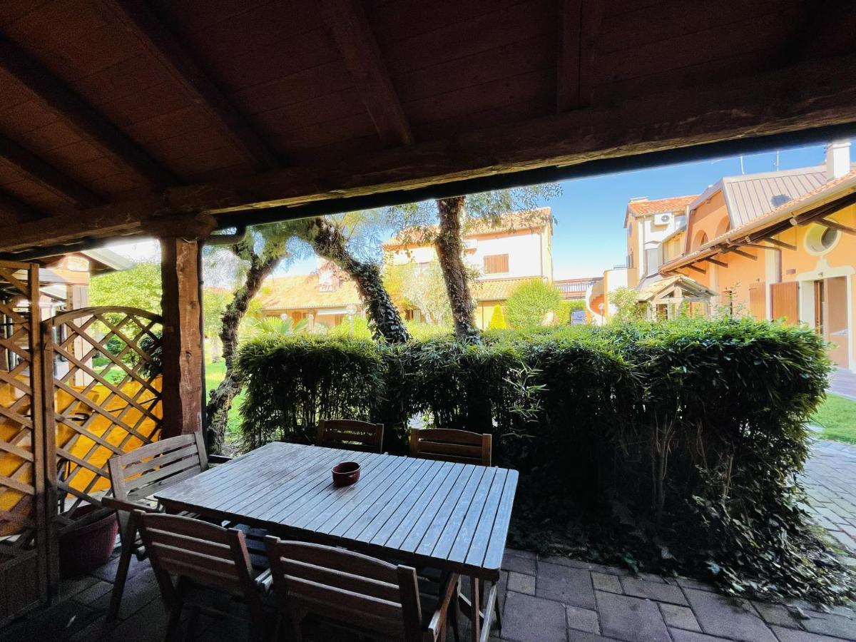 Borgo Del Nibbio Lägenhet Porto Levante Exteriör bild