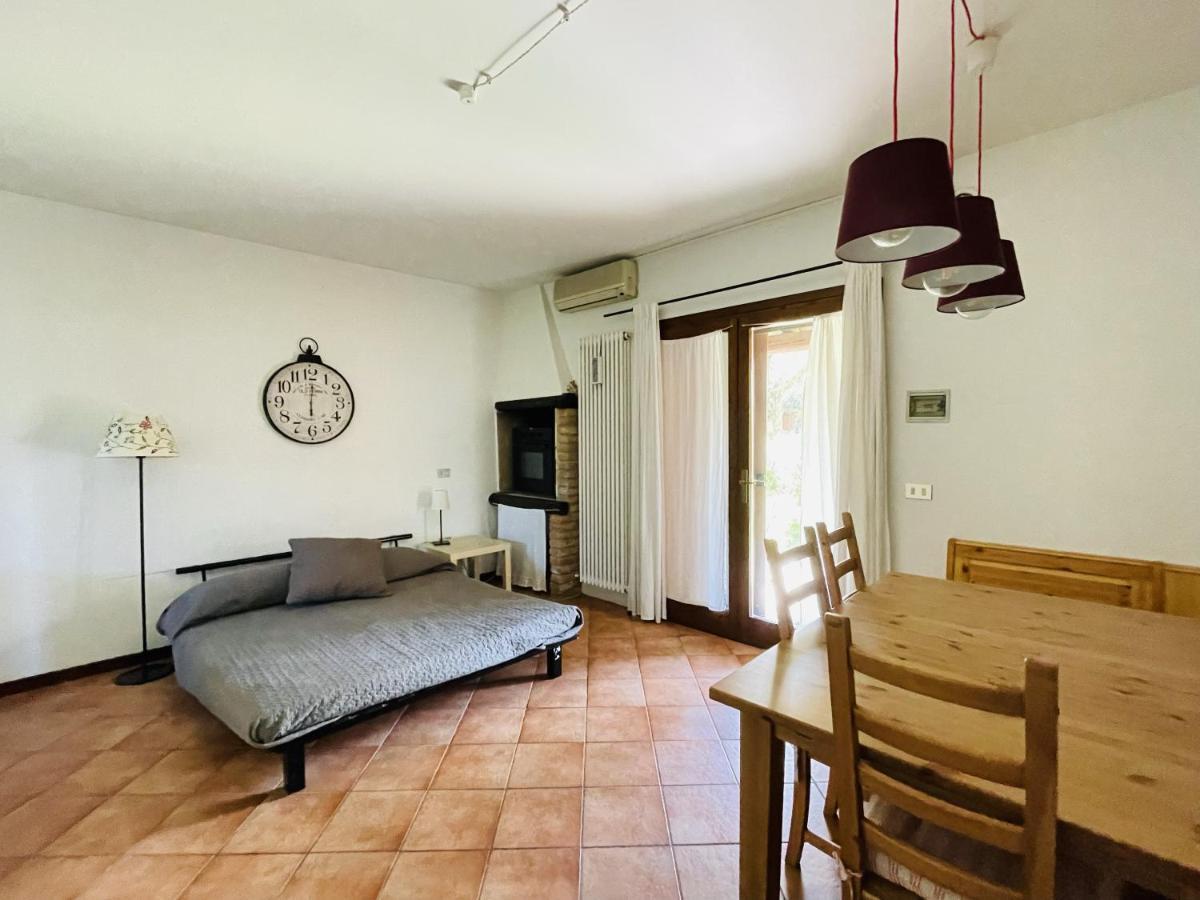 Borgo Del Nibbio Lägenhet Porto Levante Exteriör bild