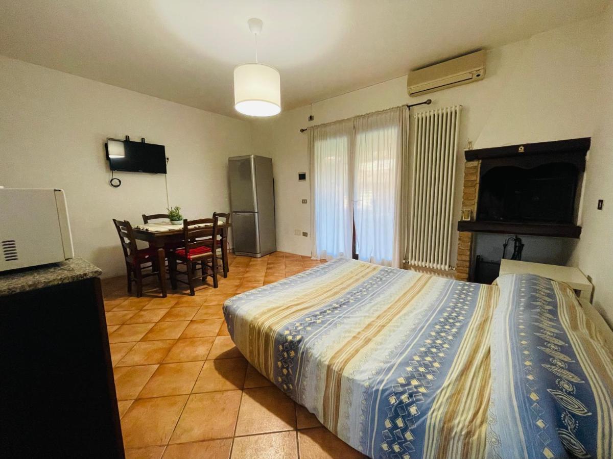 Borgo Del Nibbio Lägenhet Porto Levante Exteriör bild